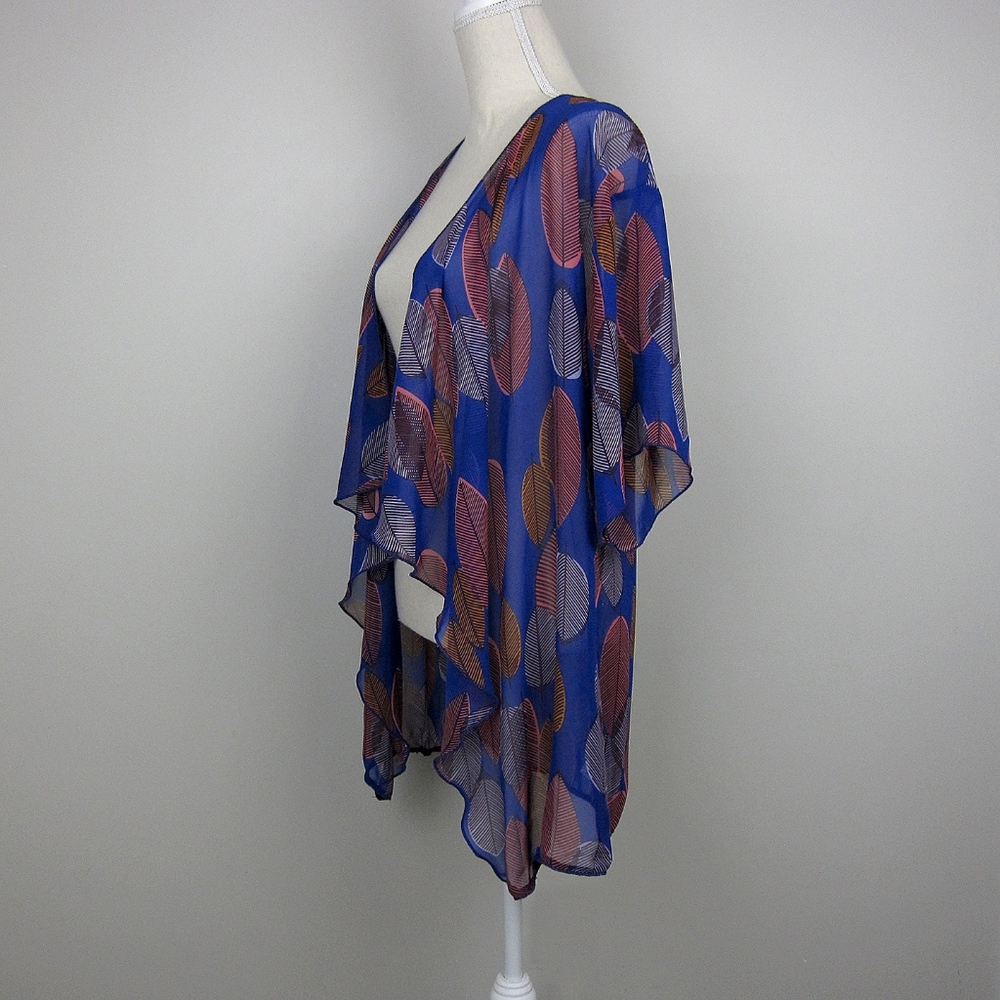 LuLaRoe Monroe kimono - Picture 2 of 6